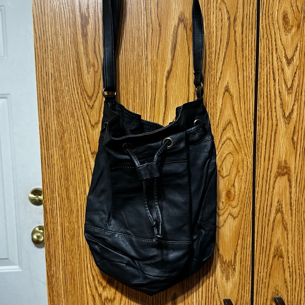 Black Bucket Bag